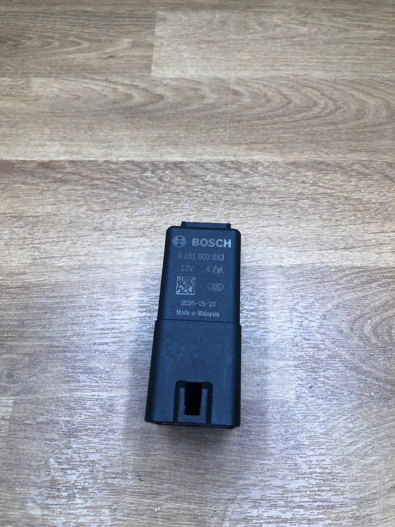 Bosch 0 281 003 083 Unidad de Control