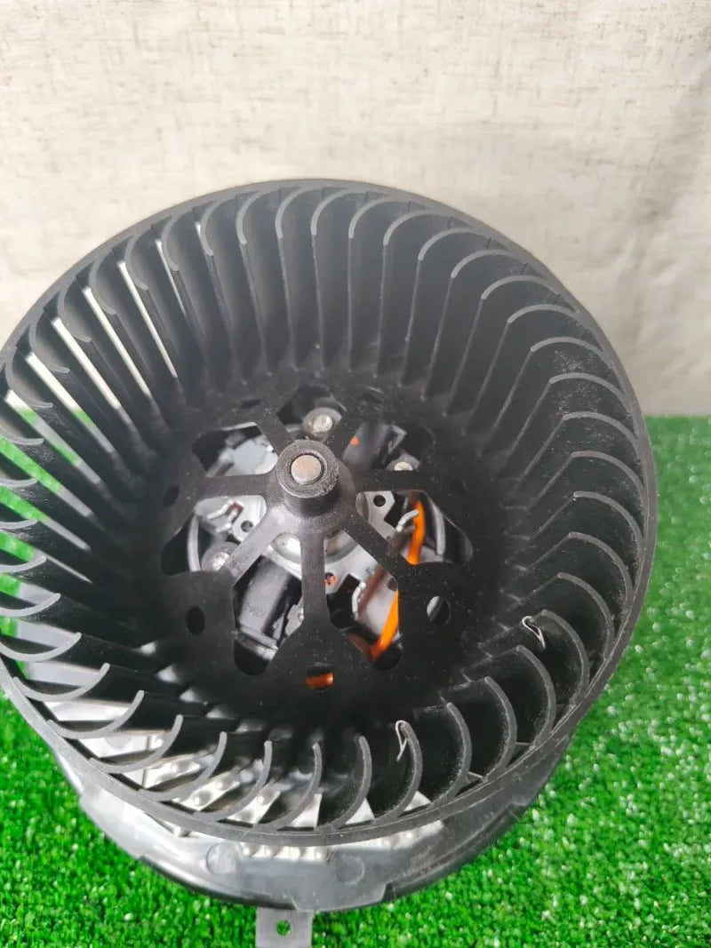 NRF 34003 Ventilador habitáculo