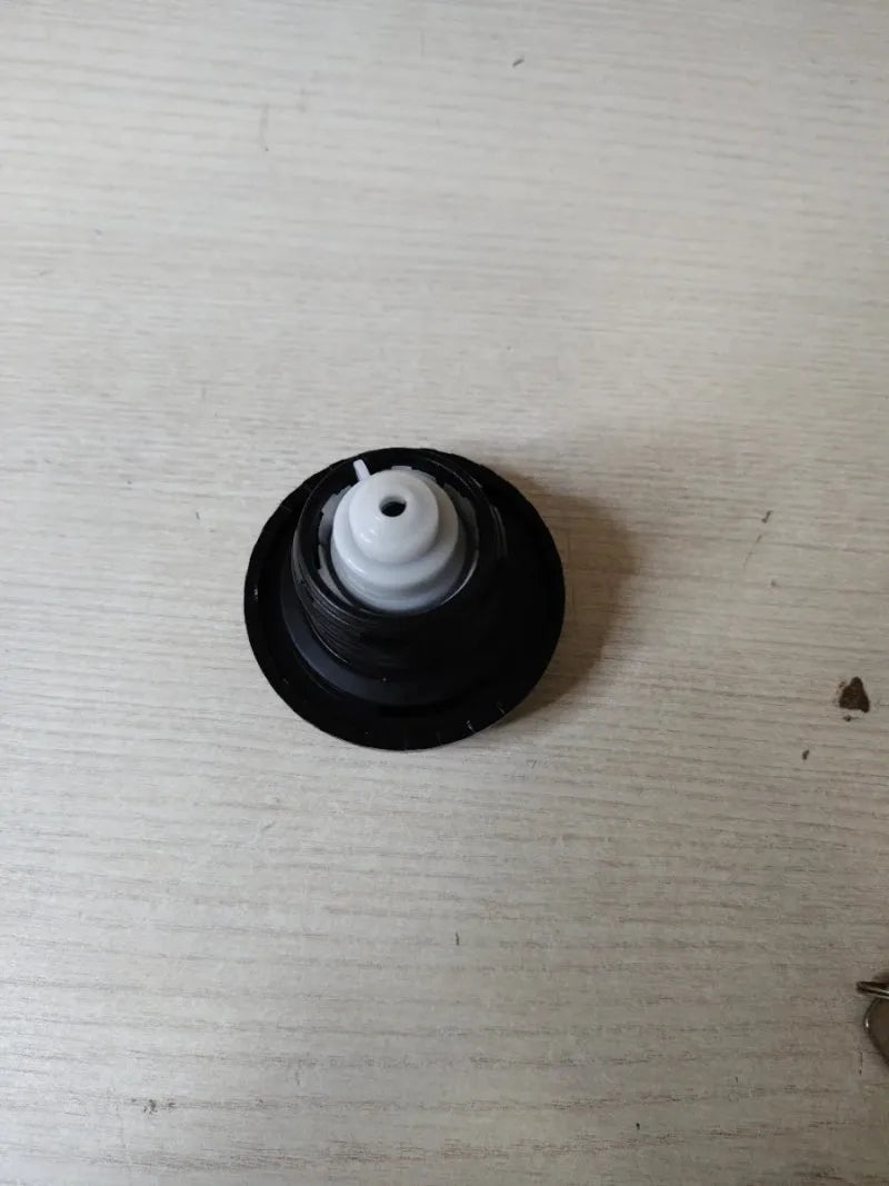 Tapa de combustible Opel Corsa - VALEO
