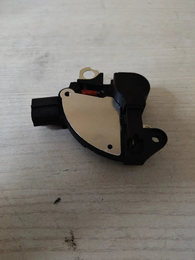 Regulador Magneti Marelli 14V