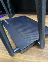 Router ASUS DSL-AC55U