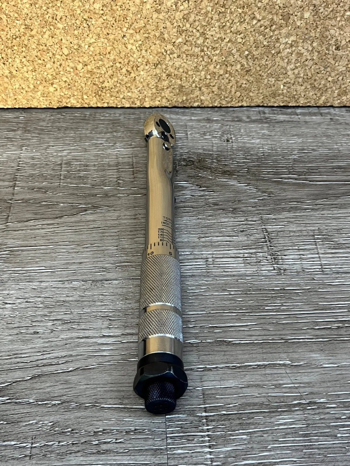 Llave de trinquete dinamométrica Amazon Basics