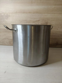 Olla grande profesional con tapa de cristal 30 x 28 cm