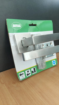 Juego de Manillas con Roseta Interior para Puertas