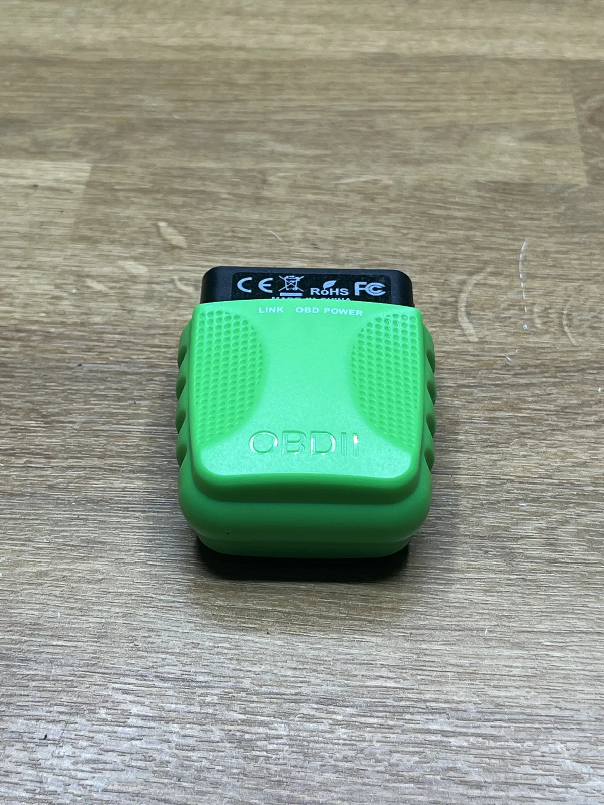 Dispositivo de diagnóstico obd2 Bluetooth para iOS y Android