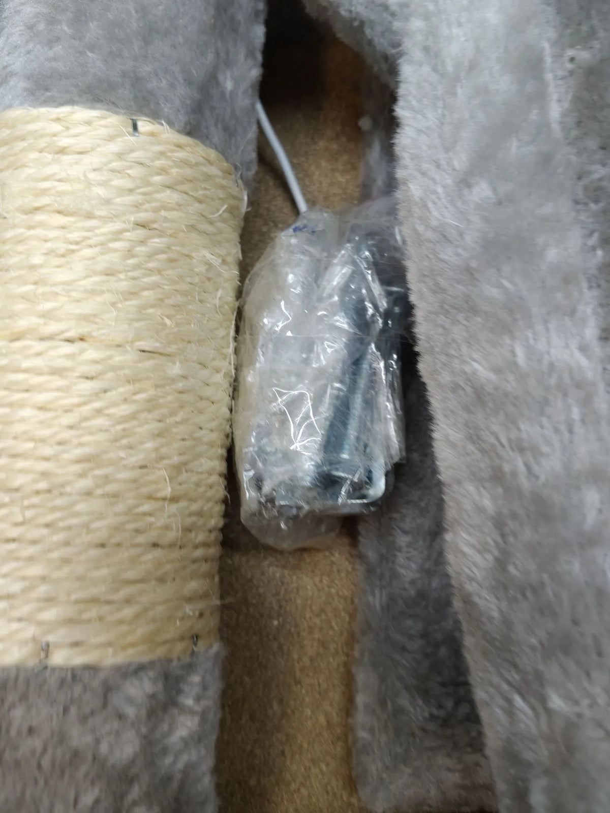 Árbol rascador para Gatos - LIONT