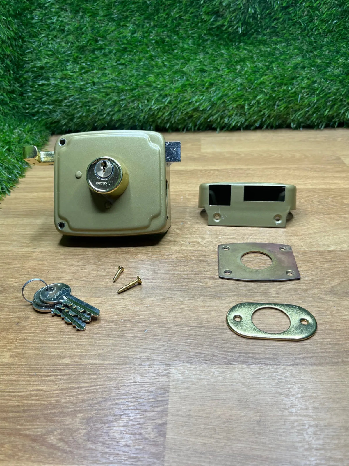 Cerradura Derecha Cilindro 50 mm WOLFPACK