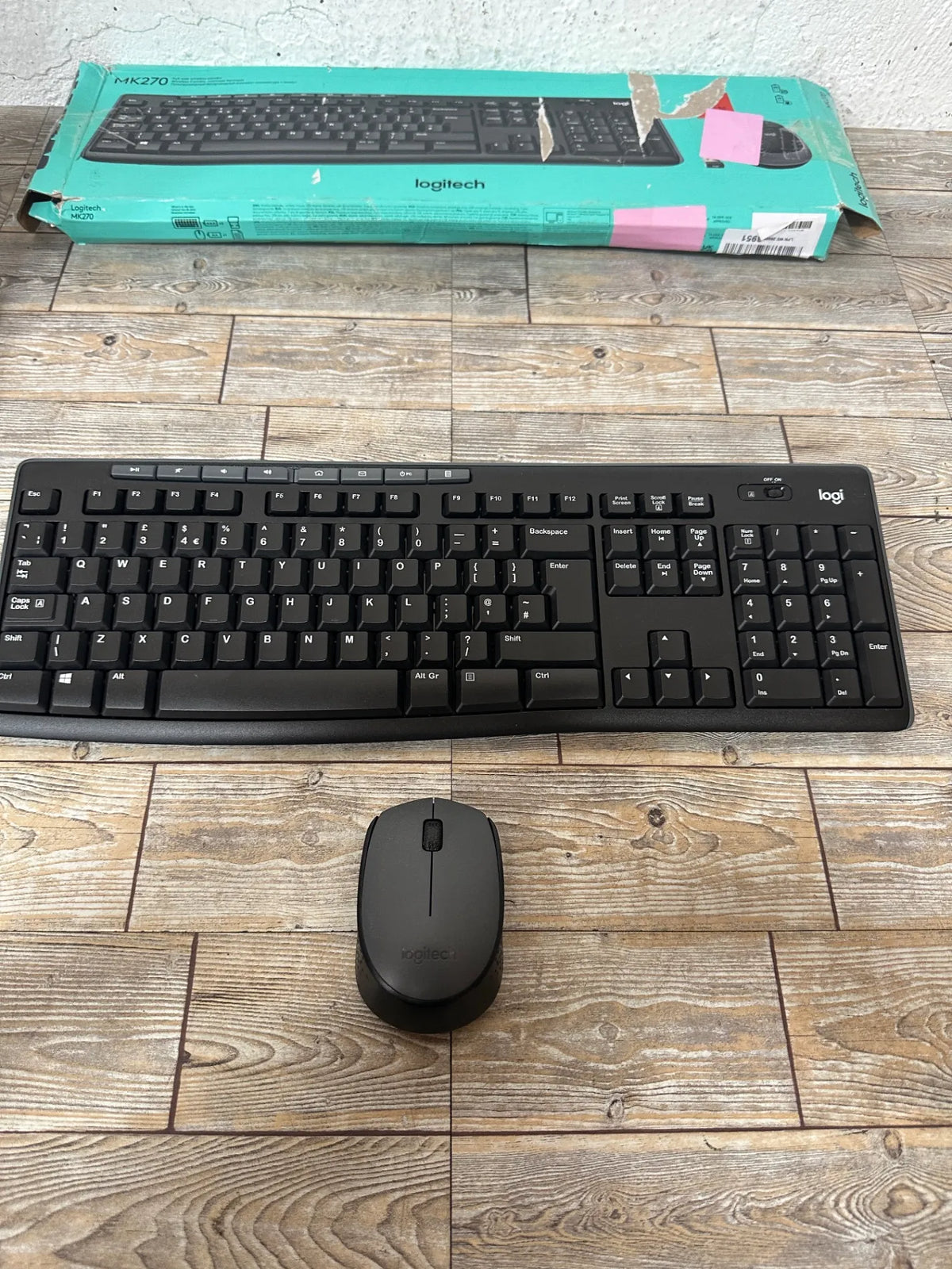 Teclado y ratón Logitech