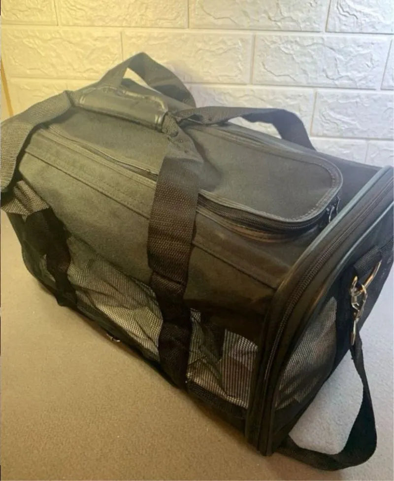 Bolsa de Transporte para Mascotas Amazon Basics