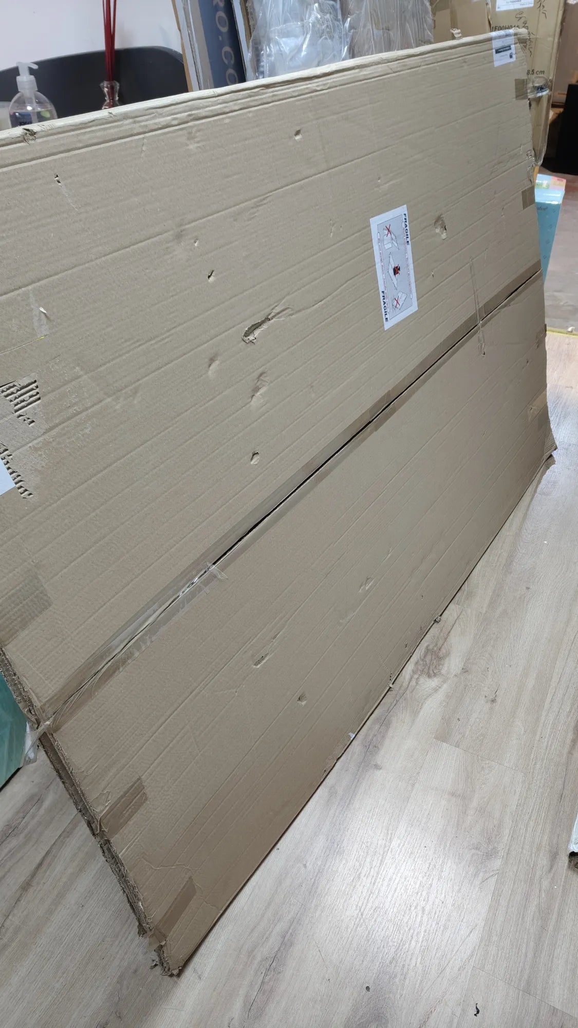 Pizarra magnética de acero con marco de aluminio 1800x1200mm