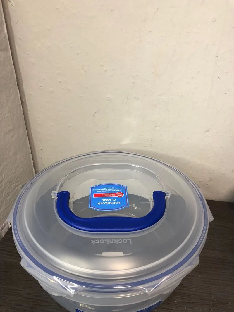 Recipiente con asa
