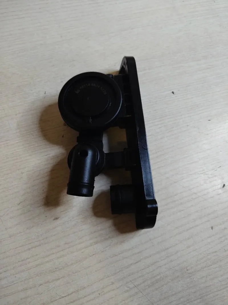 Válvula de ventilación del cárter 46604 - FEBI