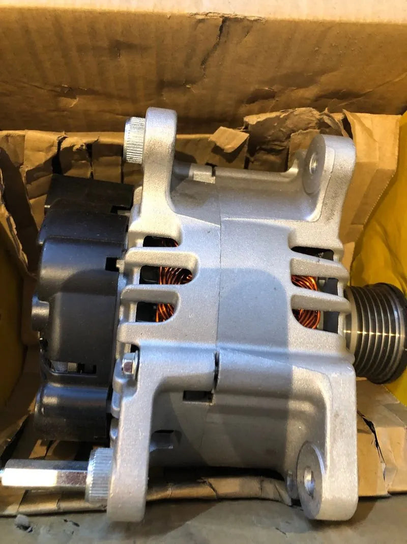 Alternador HELLA 14V 110A 8EL 015 630-221