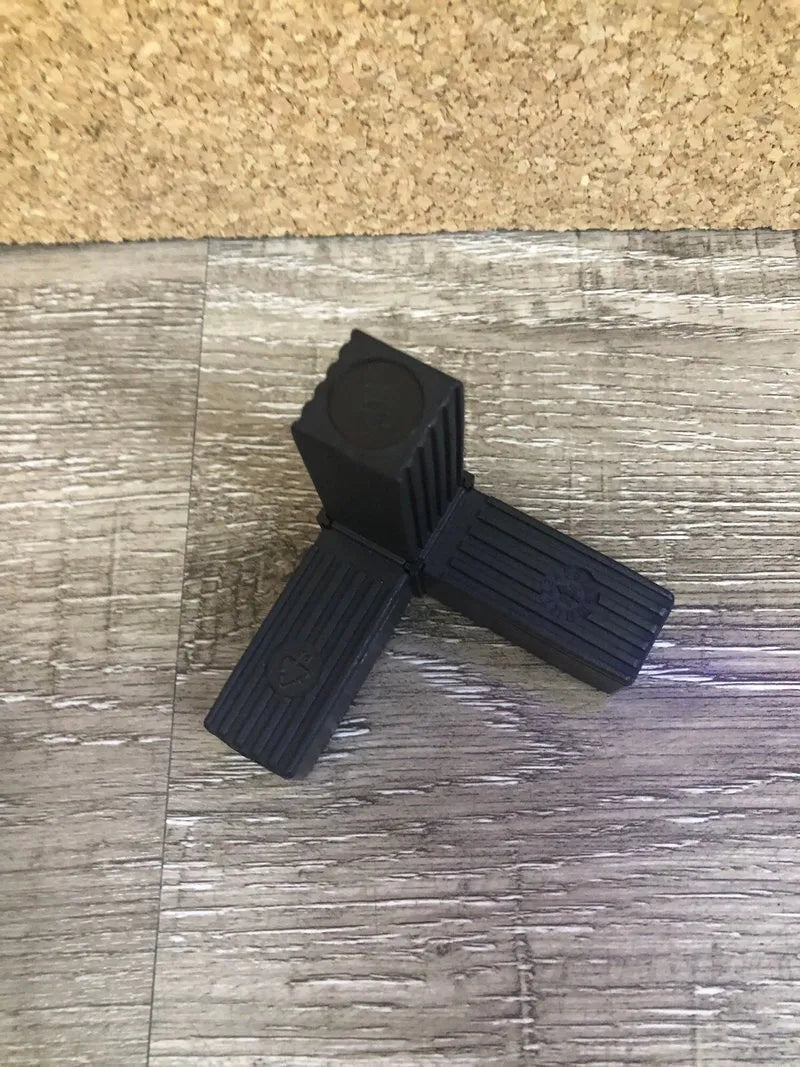 Conector para tubo cuadrado 20x20 25