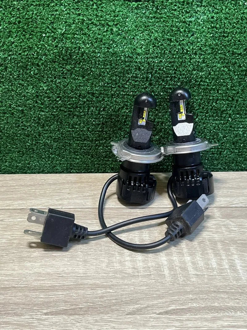 Luz de cruce y de carretera LED homologada OSRAM