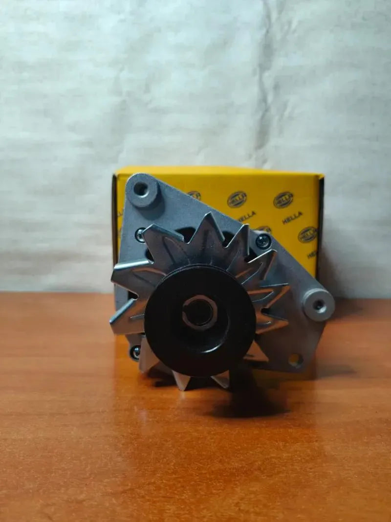 Alternador HELLA