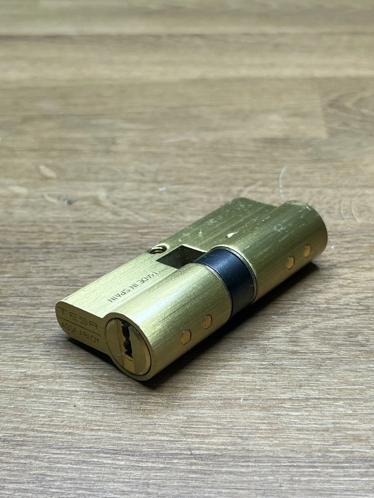 Cilindro de Alta Seguridad Dorado TX80 Tesa Assa Abloy