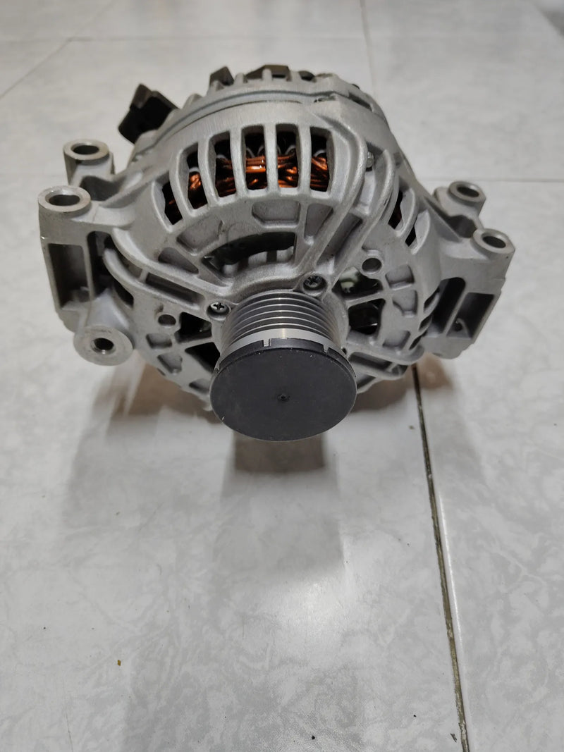 Alternador - 14V - 150A HELLA