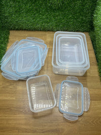 Kit de plástico con tapa