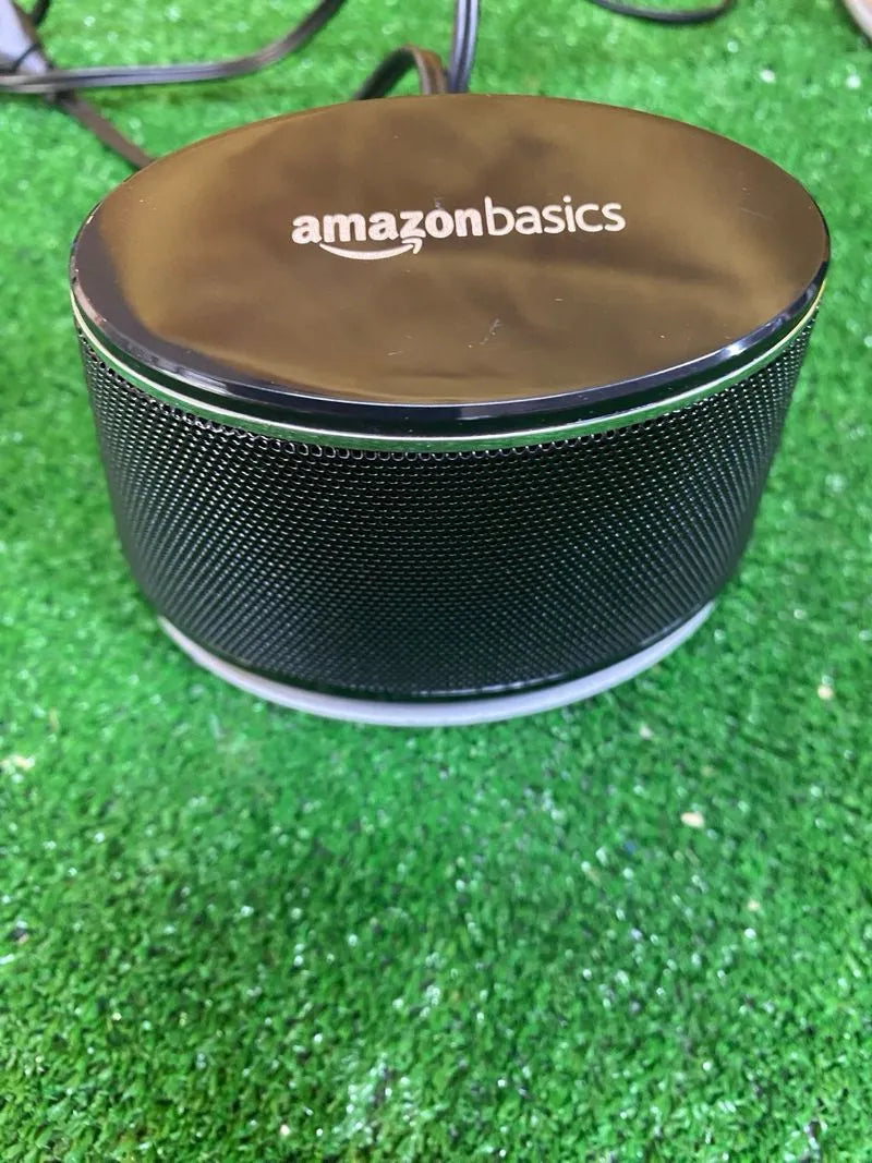 Amazon Basics - Altavoces para ordenador