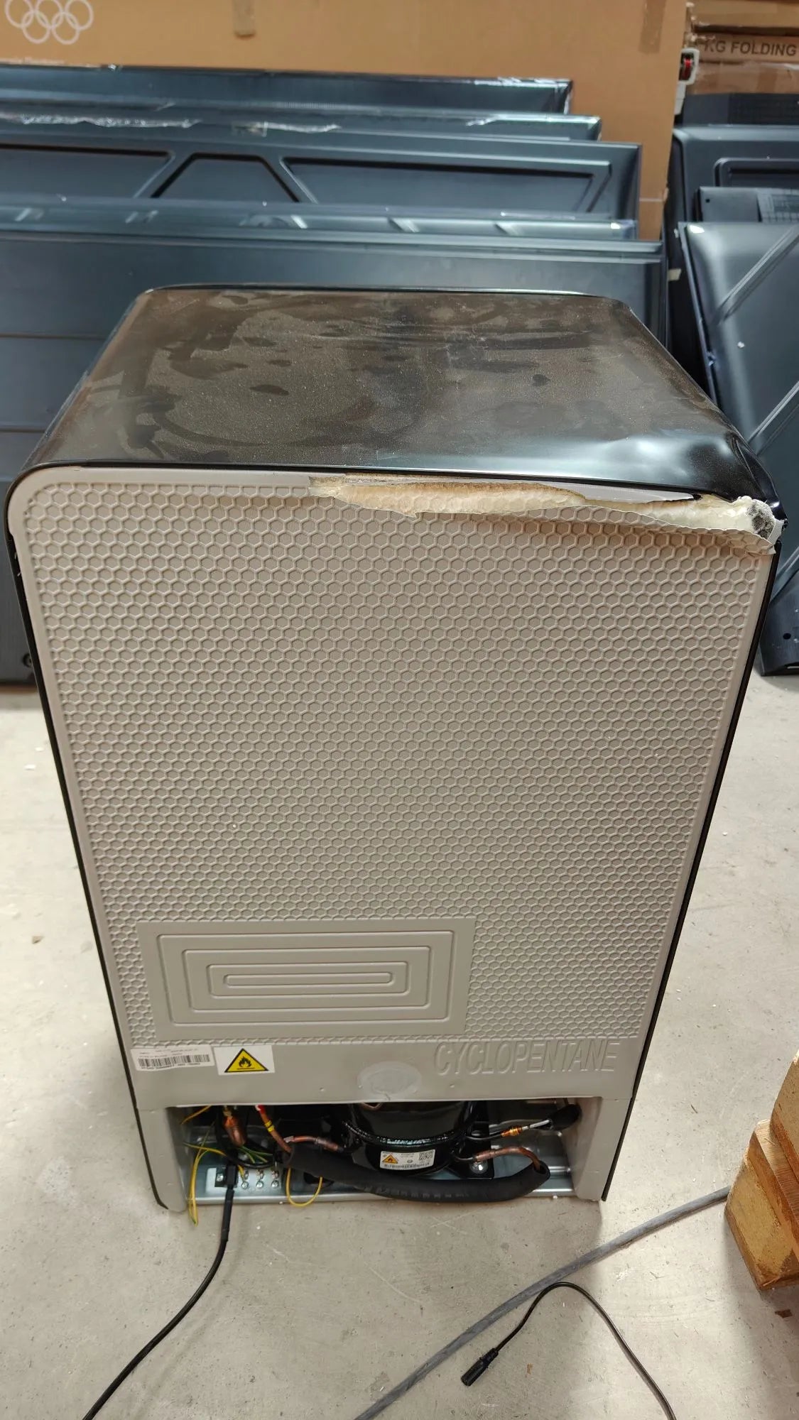 Refrigerador Bajo Encimera, 93L, Refrigerador Retro Independiente