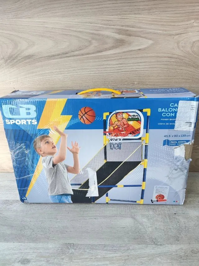 Canasta baloncesto con recogepelotas