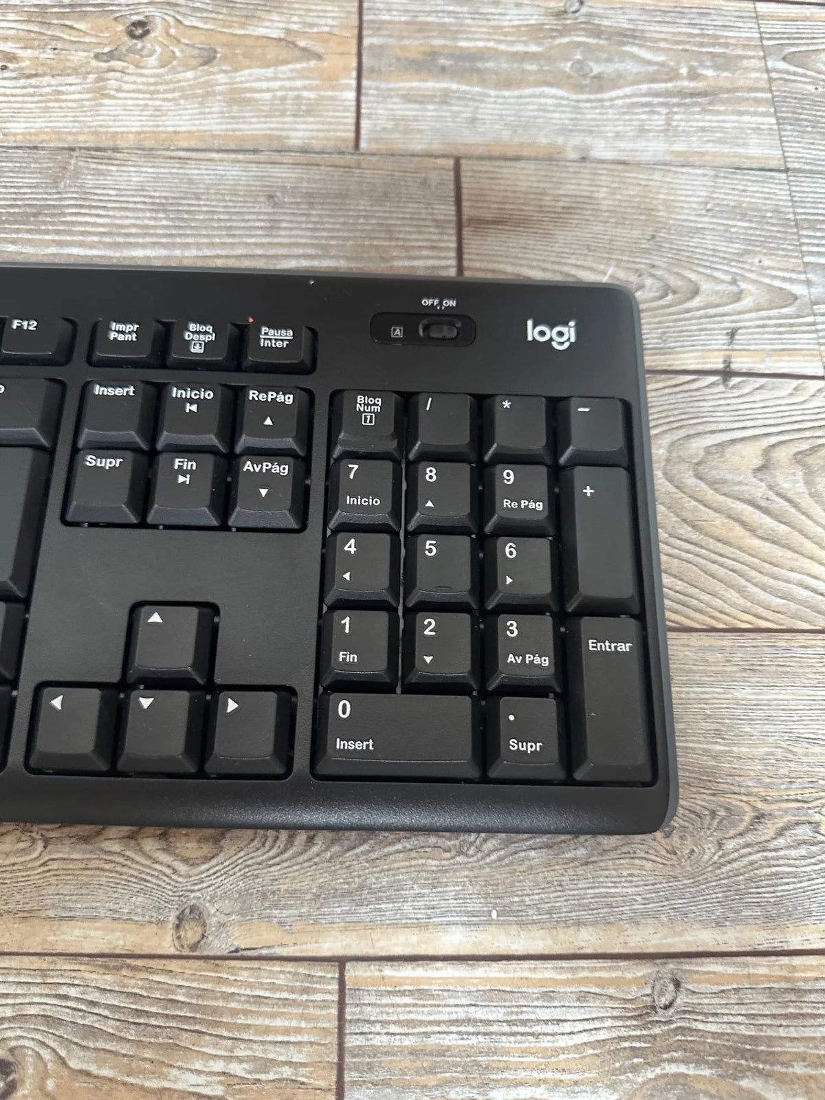 Teclado y ratón Logitech