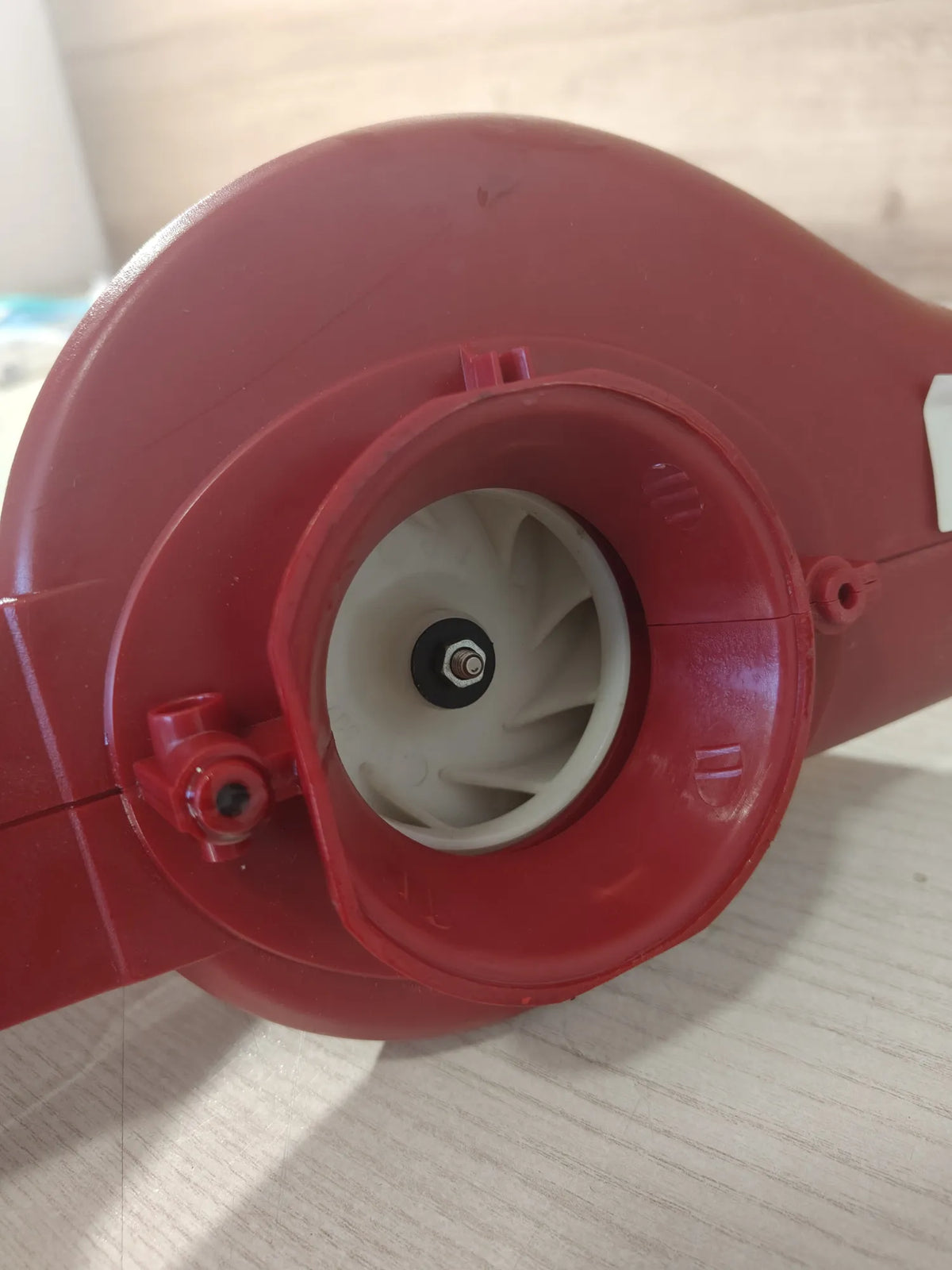 Soplador de hojas con tecnología - Einhell