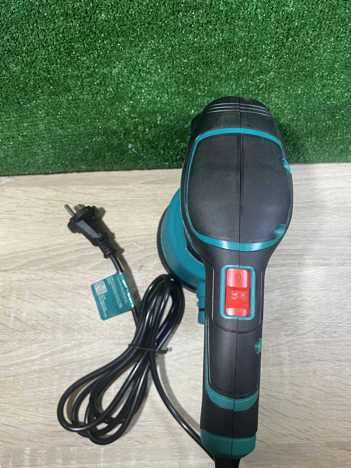Lijadora Orbital 450W HYCHIKA