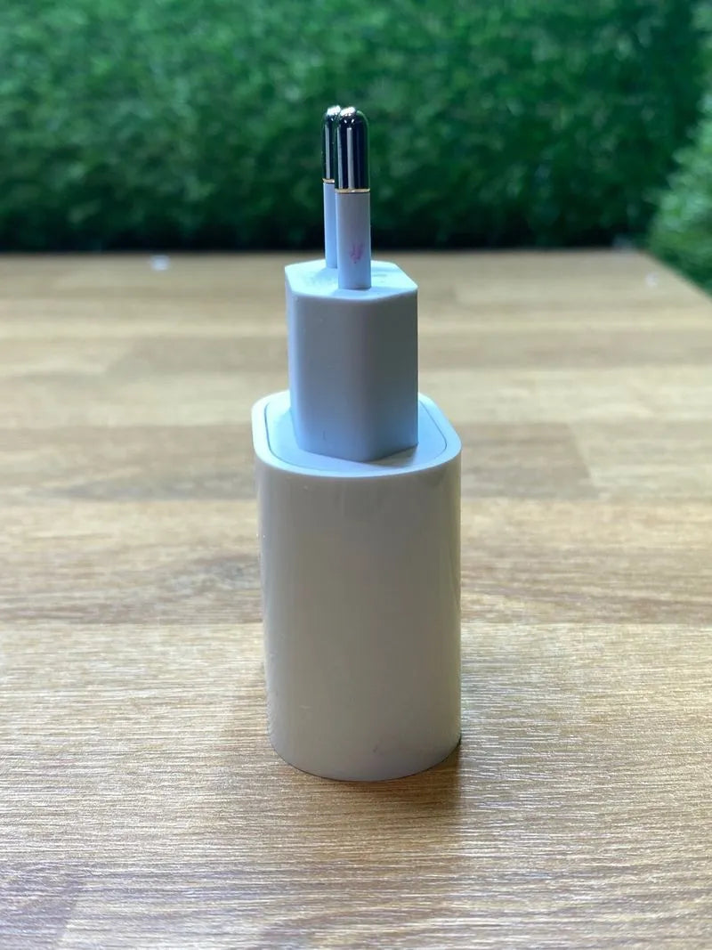 Apple Adaptador USB-C 20 W