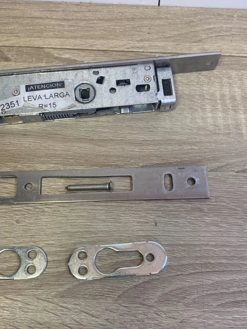 Cerradura de Embutir para Carpintería Amig