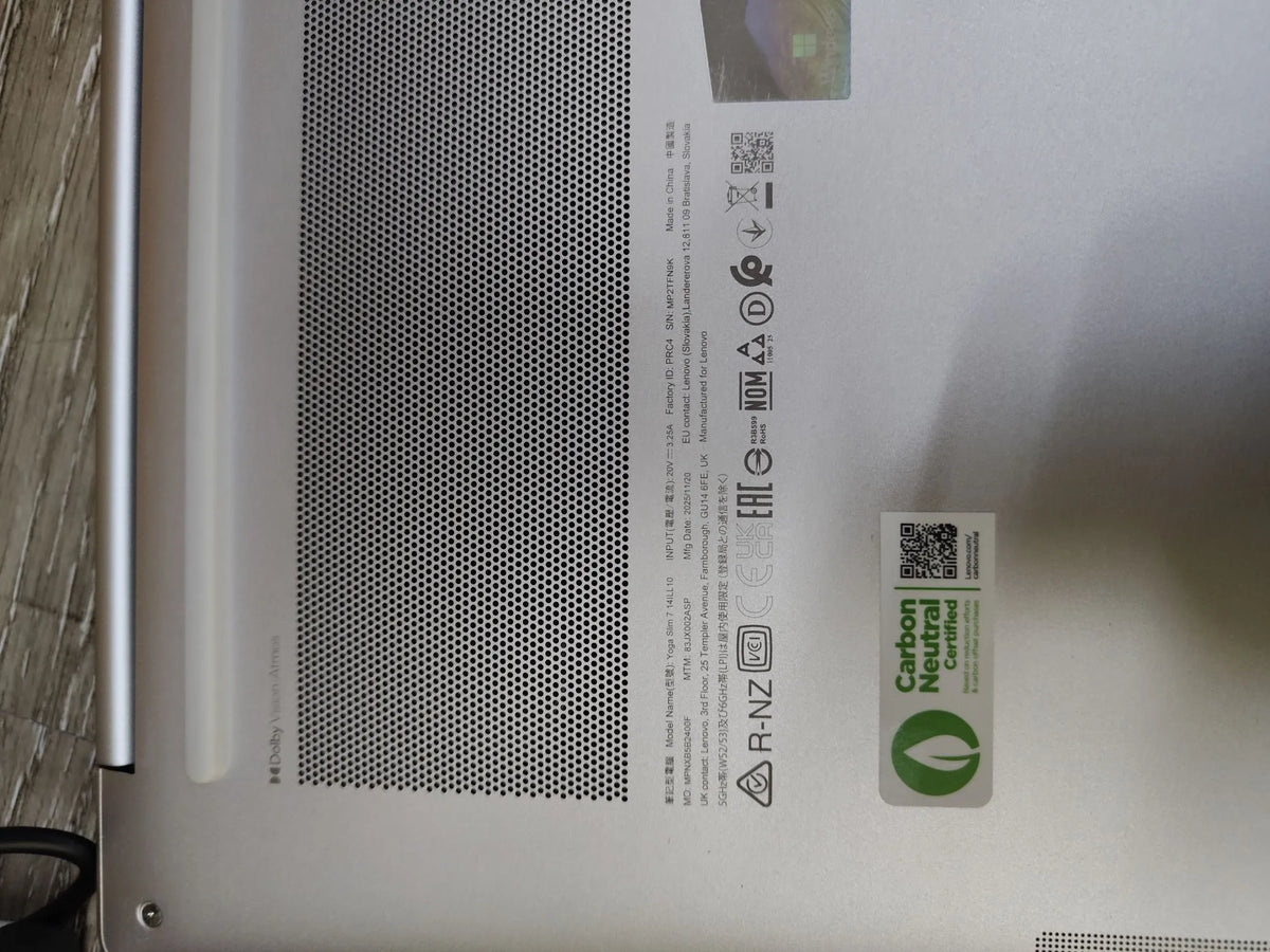 Portátil Lenovo Yoga Slim 7