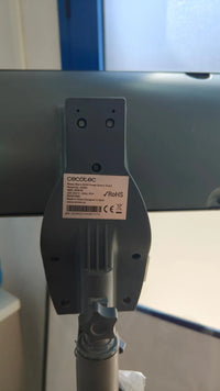 Calefactor halógeno de pie o pared para exterior con 2000 W