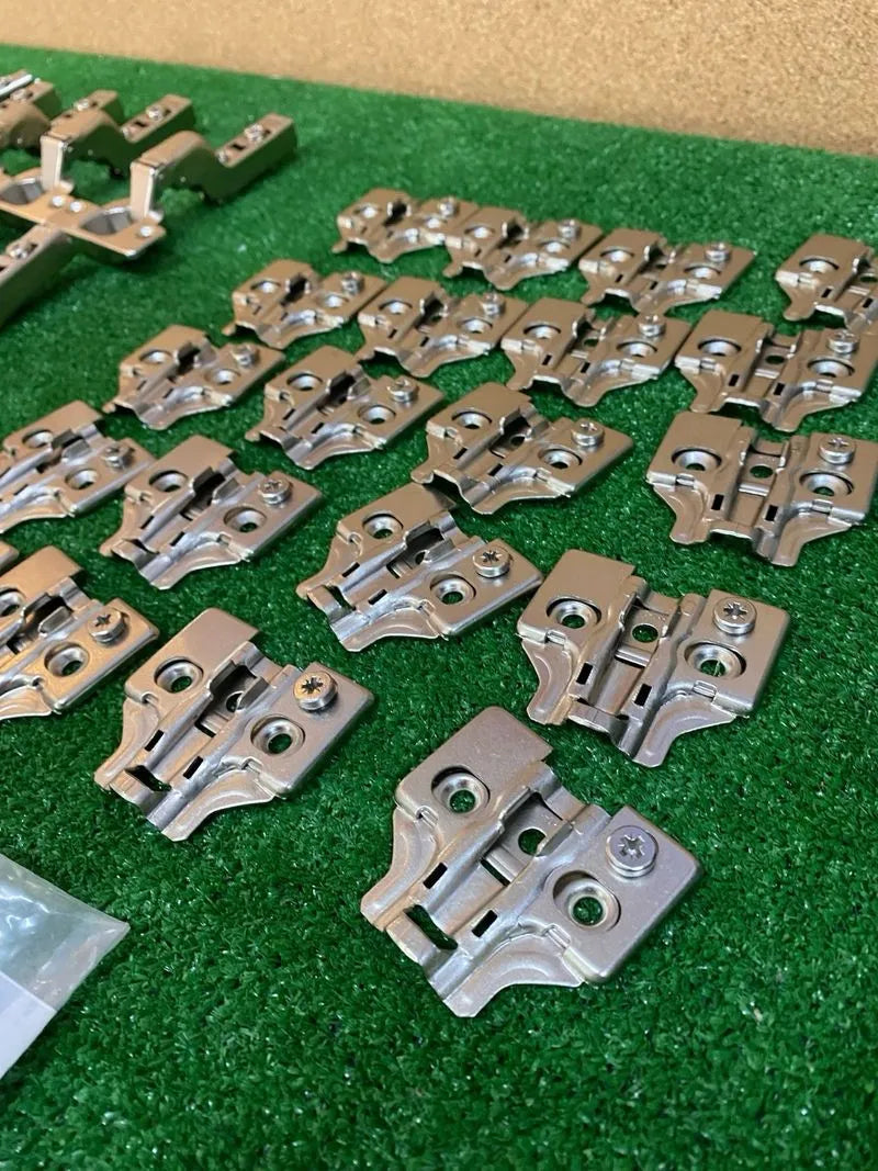Emuca - Kit de bisagra súper codo X92