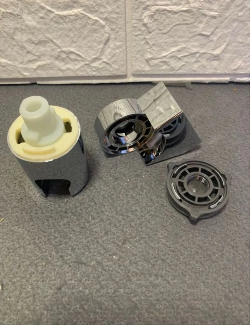 Soporte de pared universal GROHE Vitalio