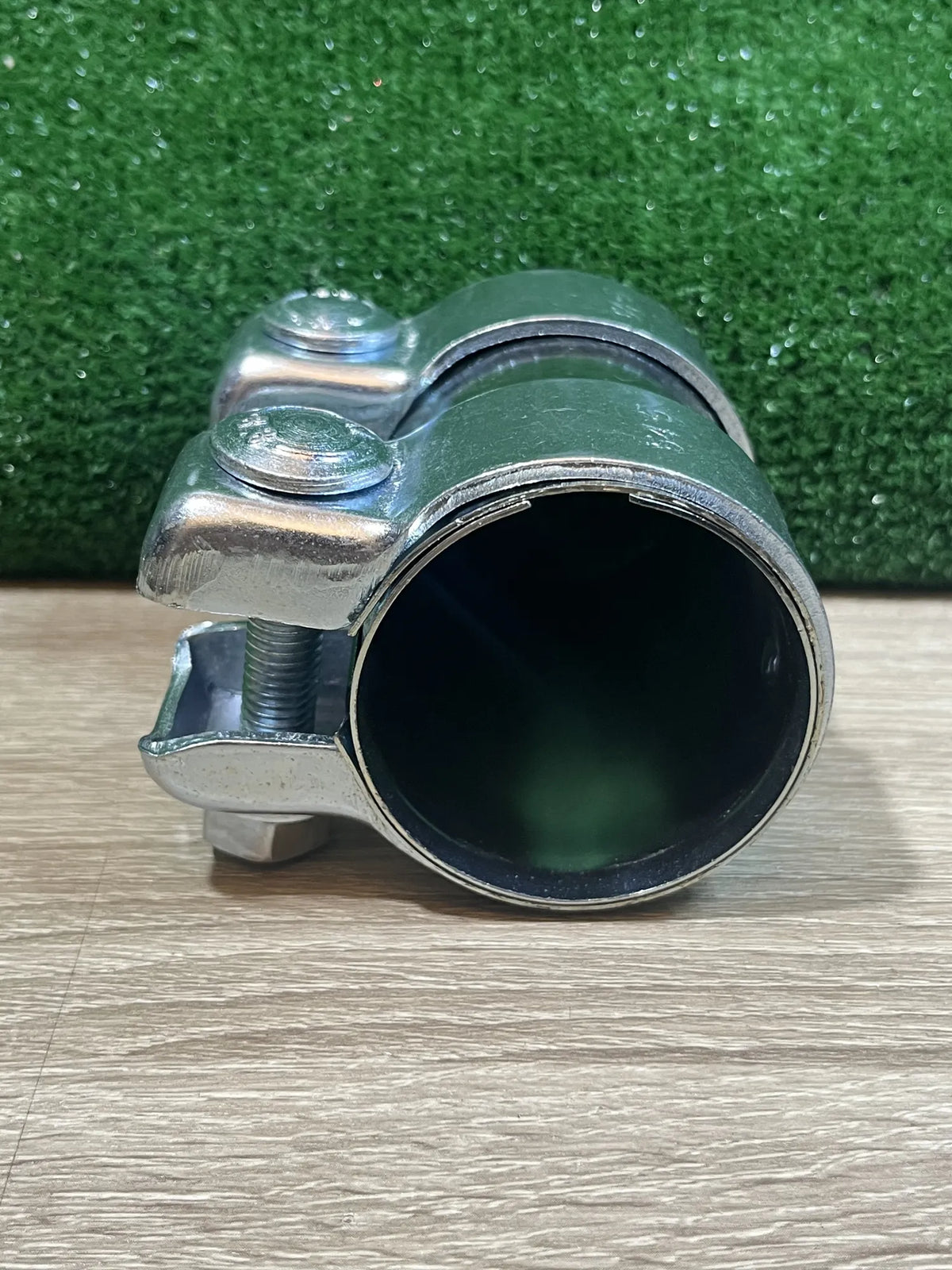 Conector de tubo sistema de escape
