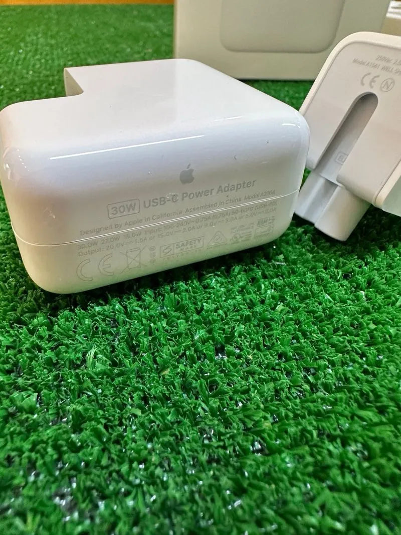 Adaptador de corriente USB-C de 30 W