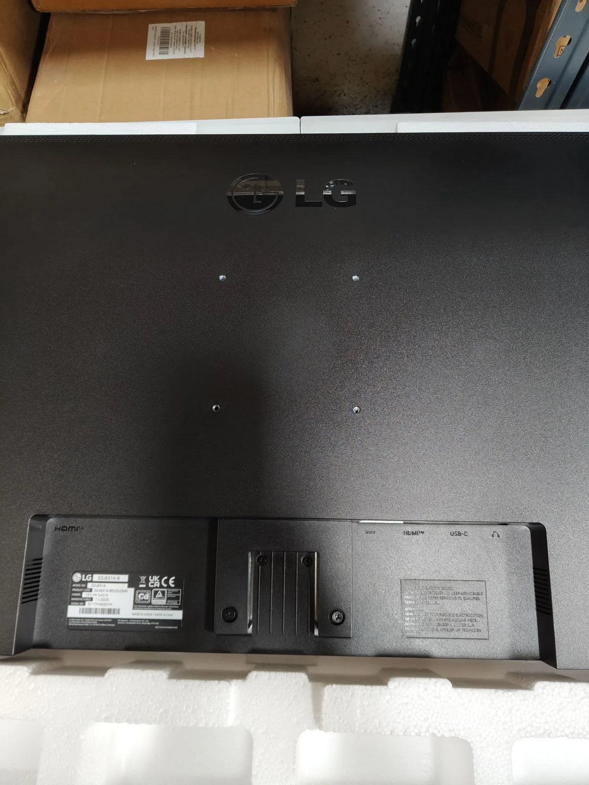 Monitor IPS 32" - LG