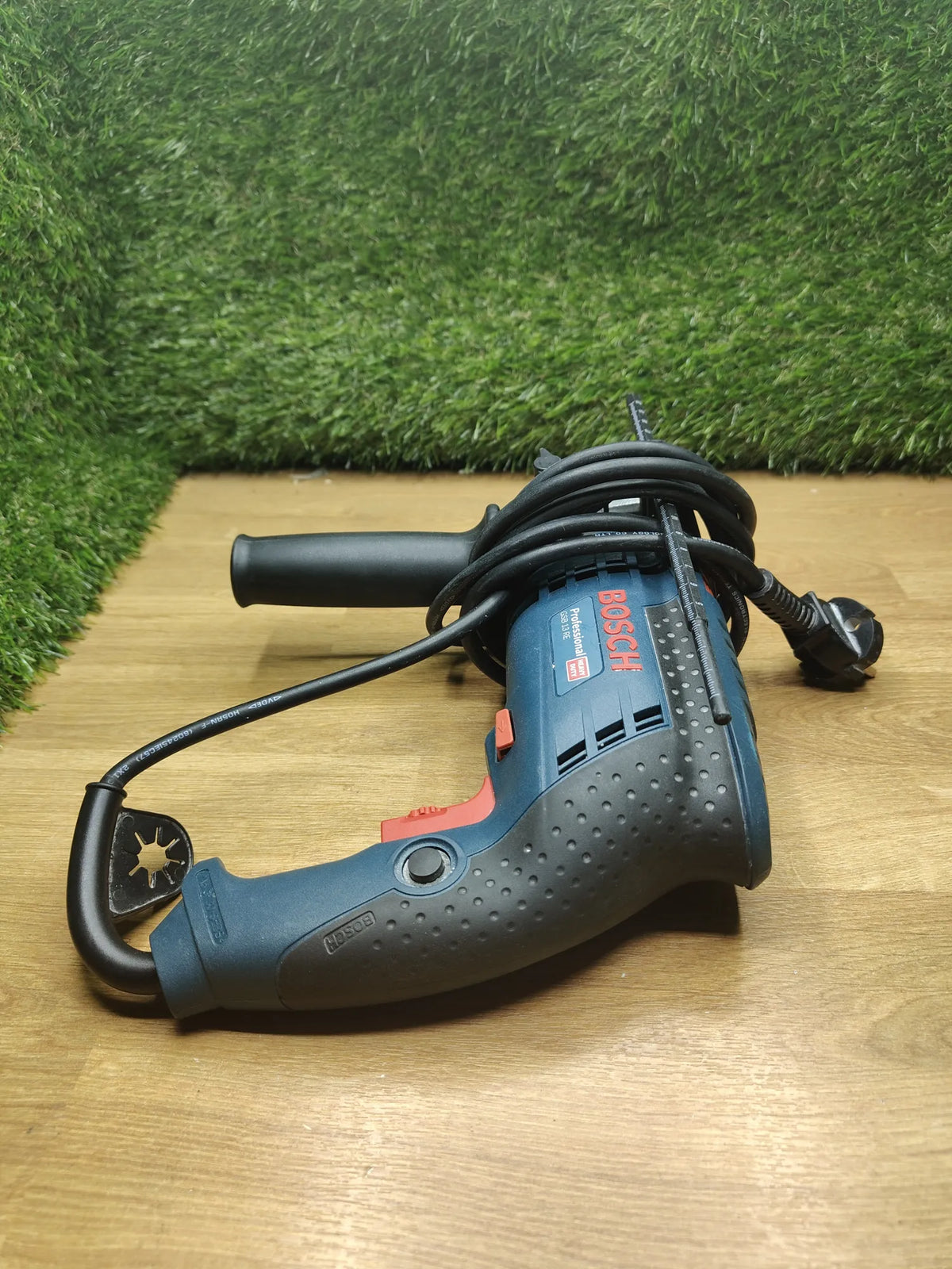 Taladro con percusión GSB 13 RE Bosch