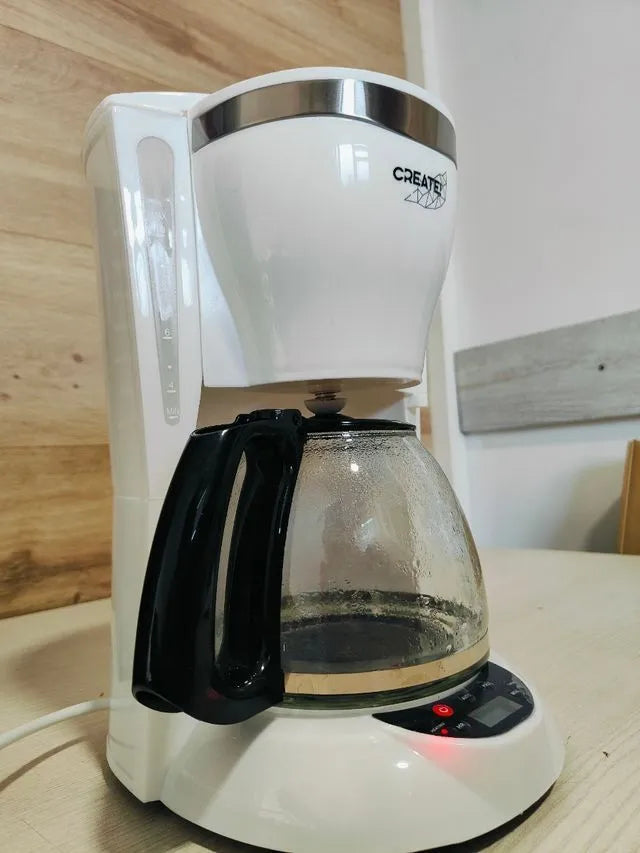Cafetera con temporizador digital - Kalorik