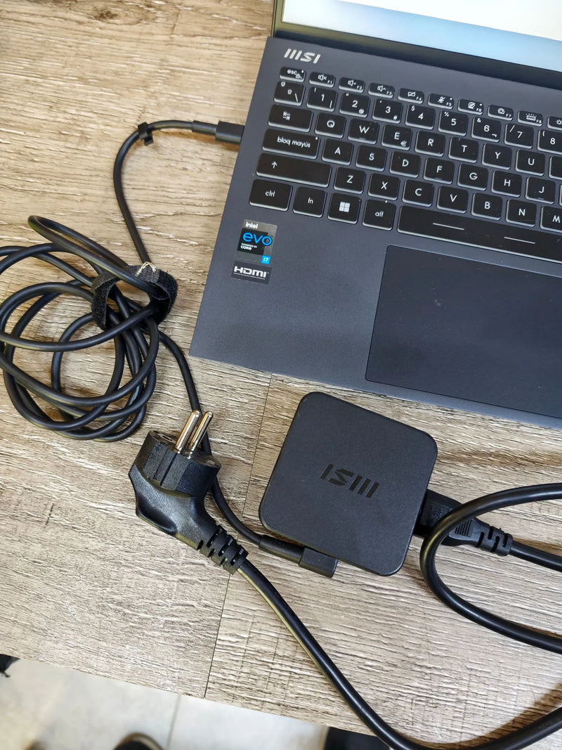 Portátil MSI Prestige 13 Evo A13M-068ES