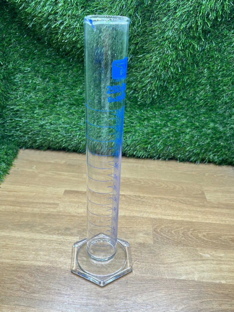 Probeta graduada 250ml