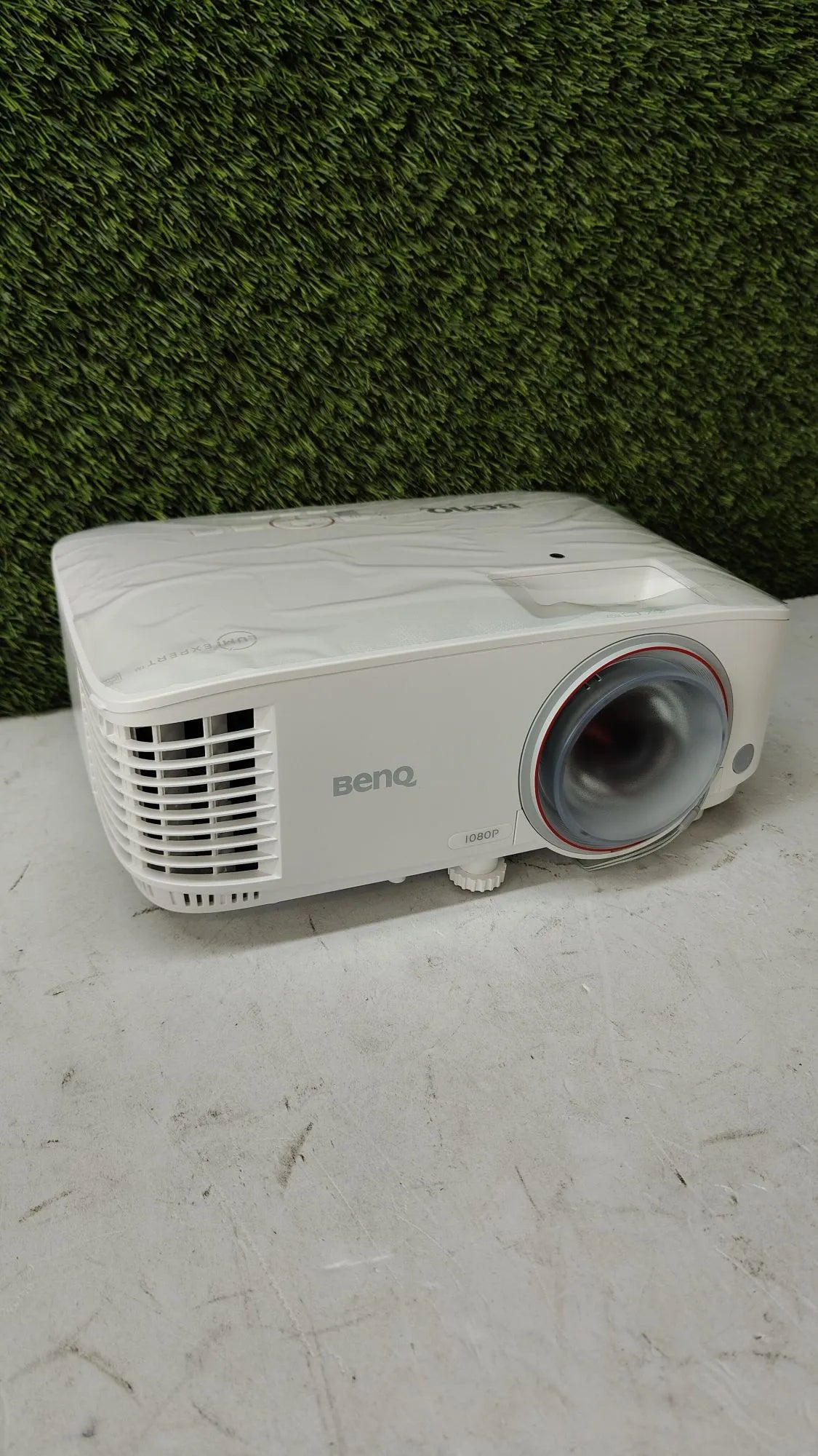 Proyector 1080P FHD, 3500 ANSI Lumen