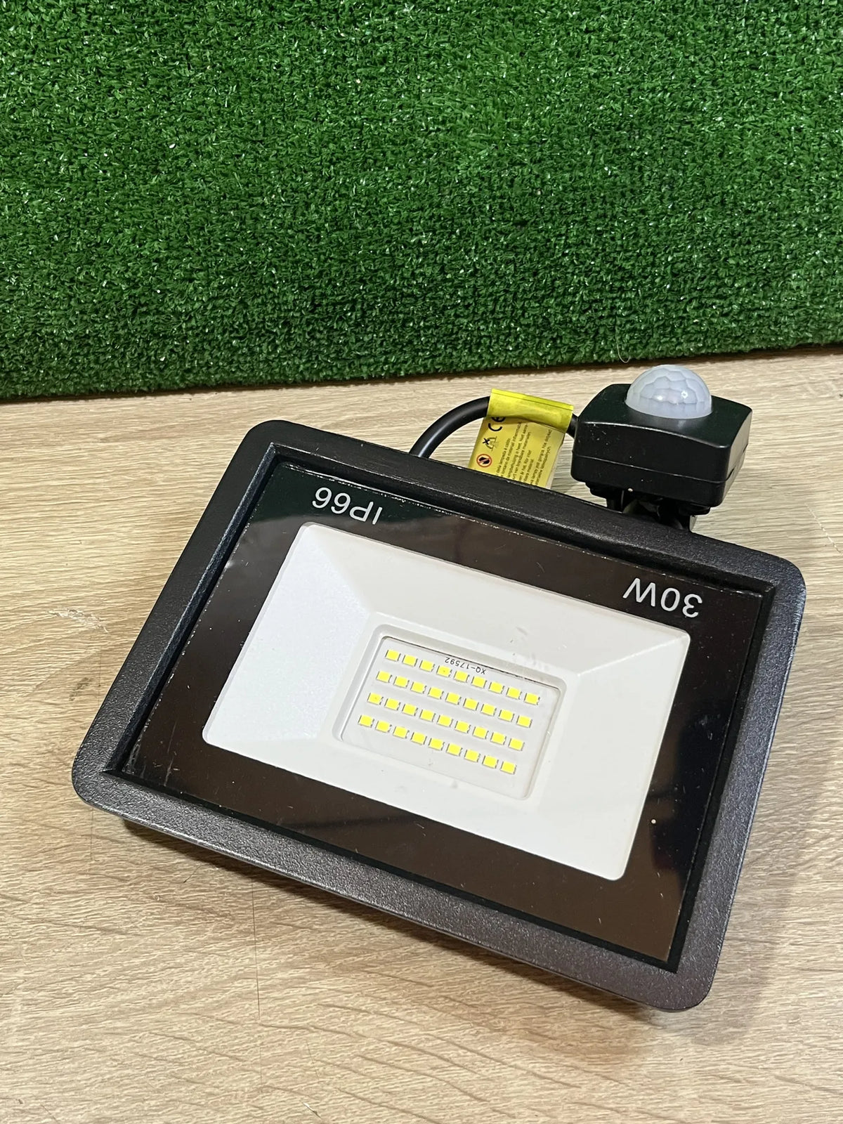 Foco LED Exterior con Sensor de Movimiento Realky