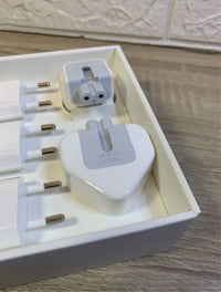 World Travel Adapter Kit Apple