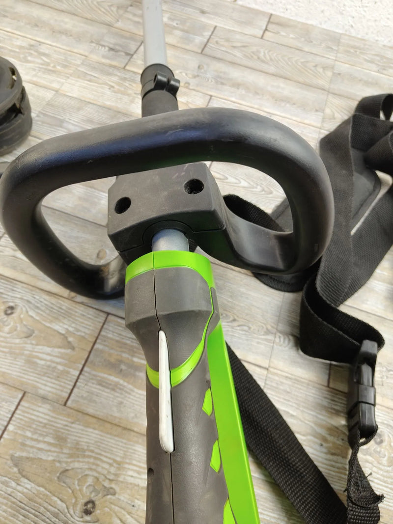 Cortabordes Eléctrico y Desbrozadora 230V - Greenworks
