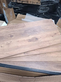 Librería de 4 niveles madera oscura con marco