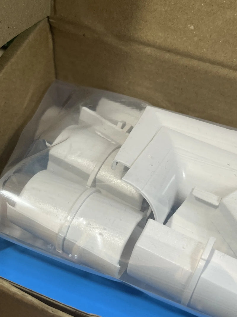 Canaletas adhesivas de PVC D-Line