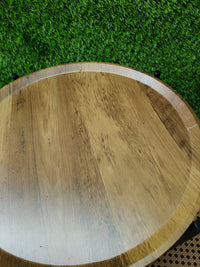 Mesa auxiliar de madera