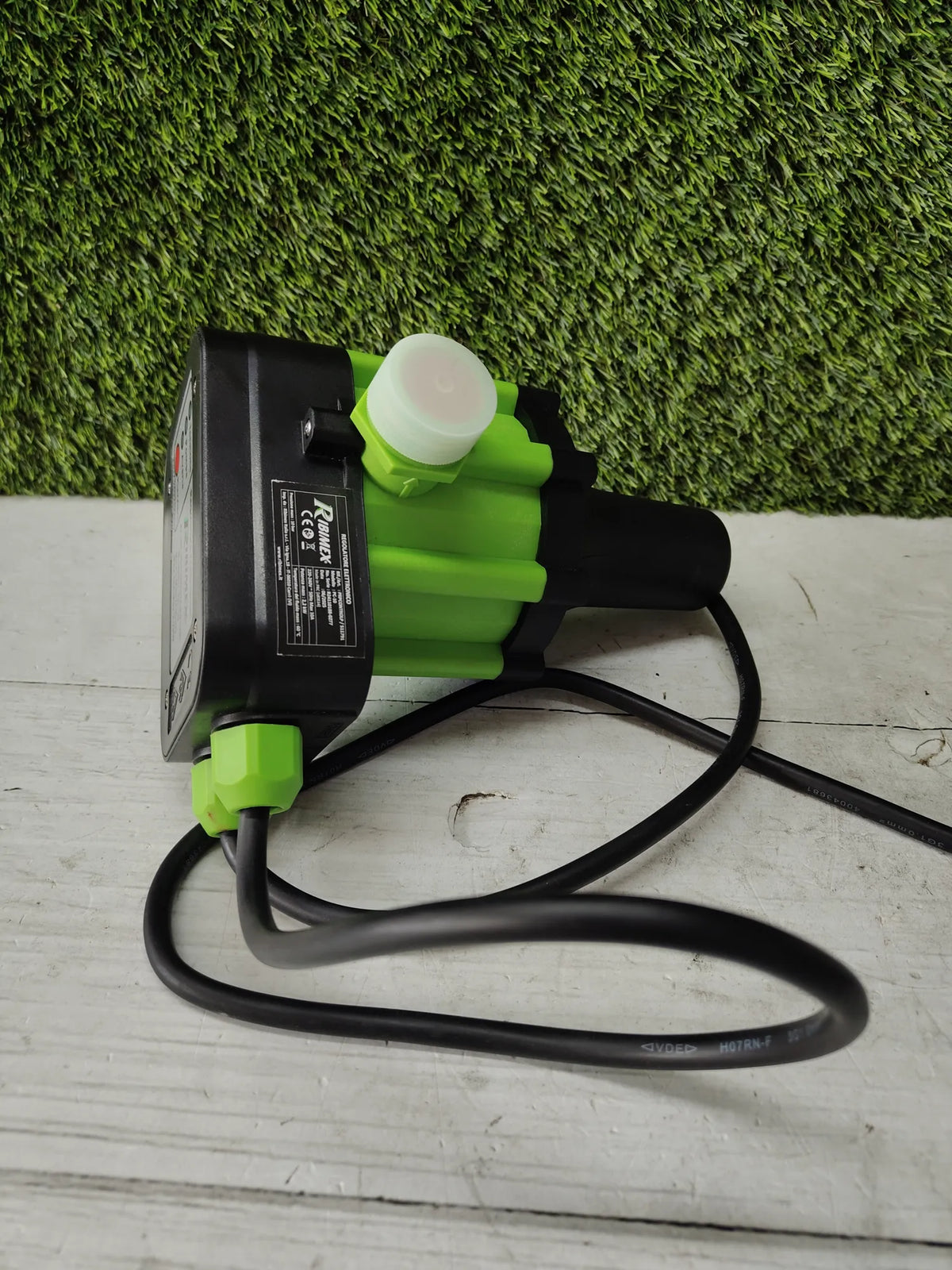 Regulador electrónico para bombas - Ribimex